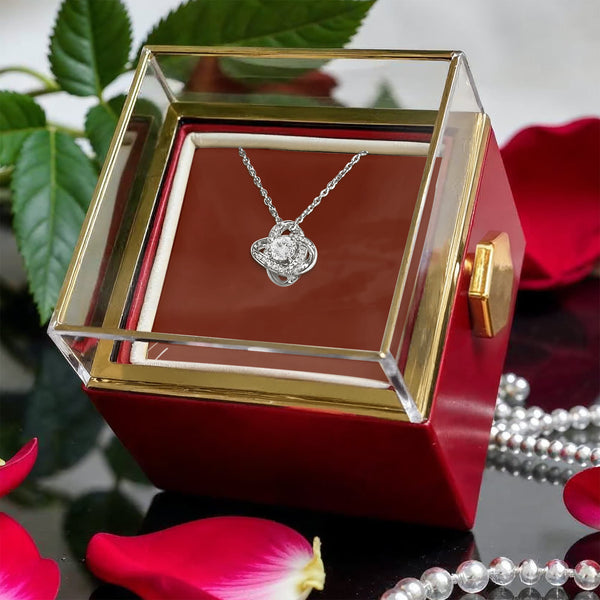 Present Box - Necklace & Rose